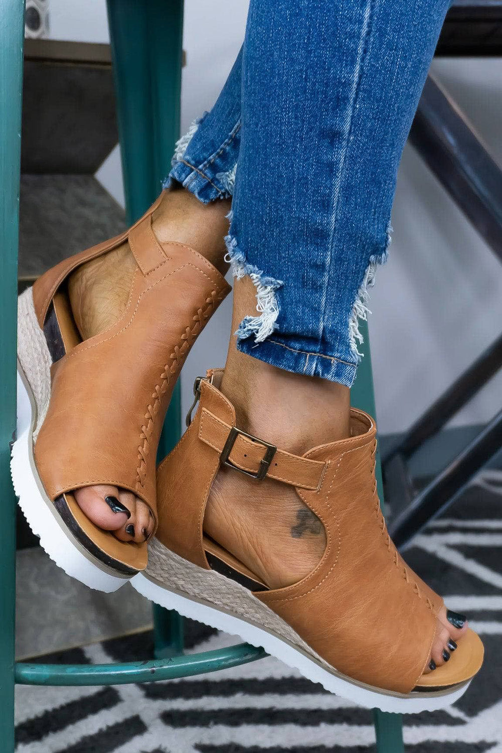 Sandals - Cutout Buckle Strap Platform