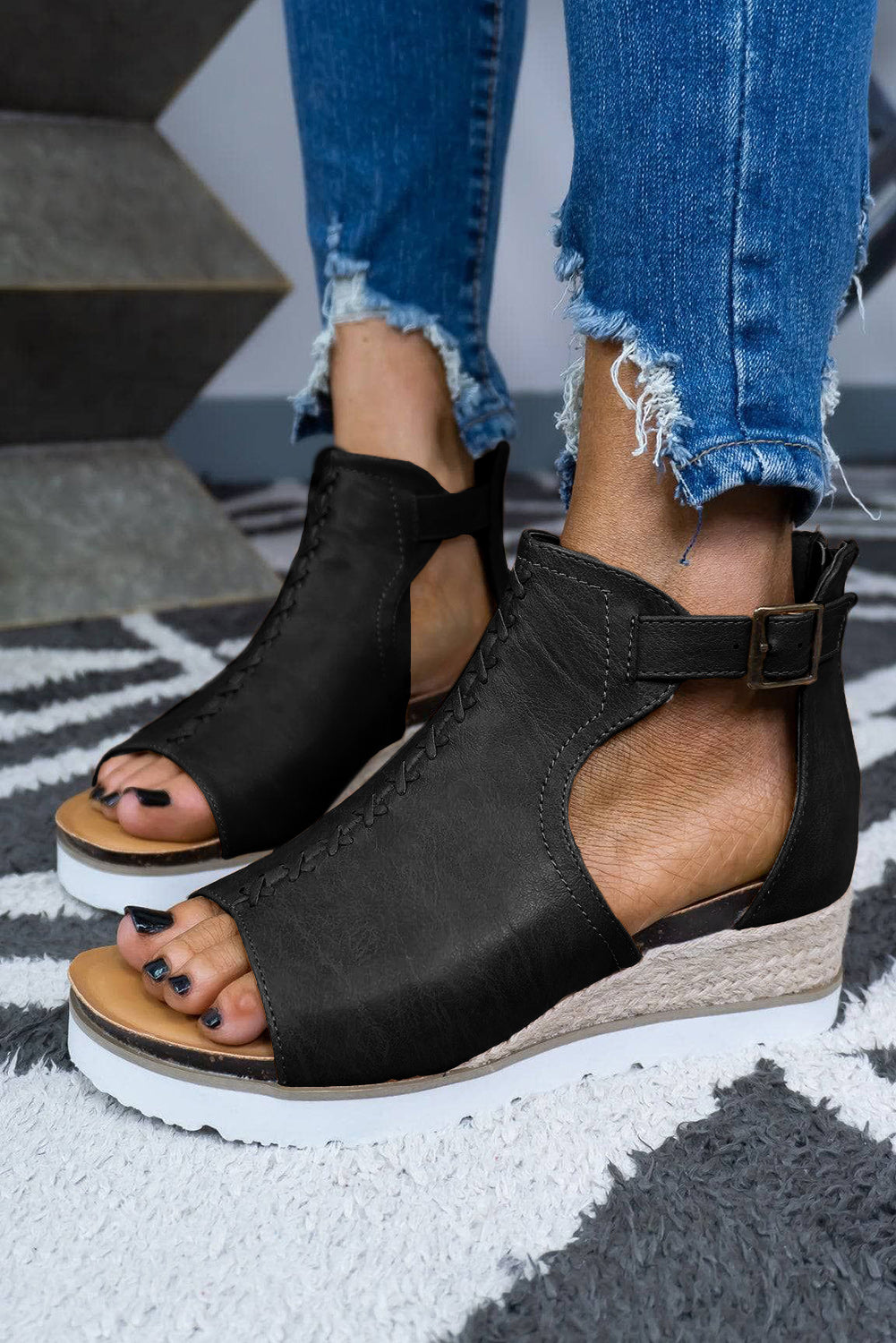 Sandals - Cutout Buckle Strap Platform