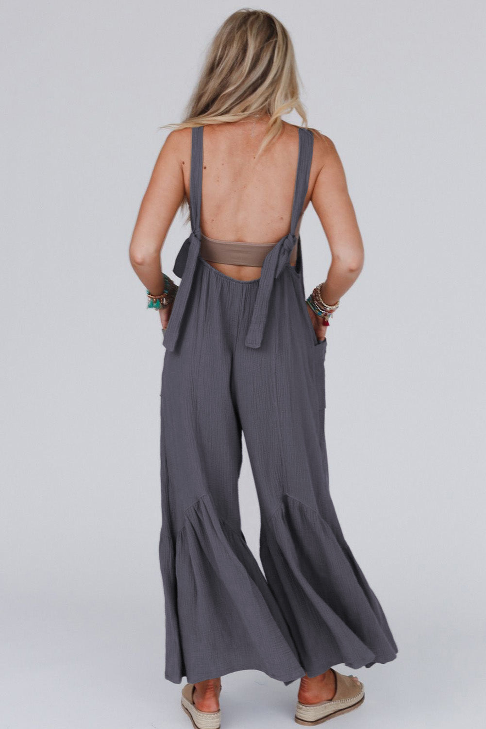 Grey Solid Color Sleeveless Flare Leg Jumpsuit with Pockets